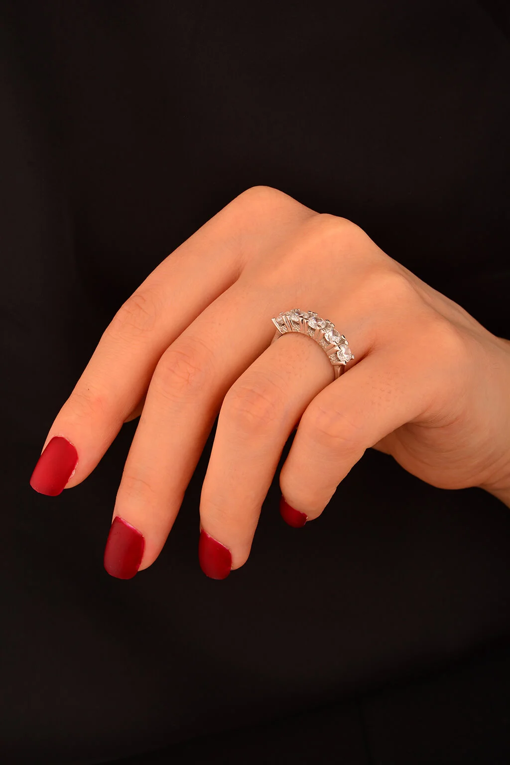 Beş Taş Beyaz Altın Yüzük