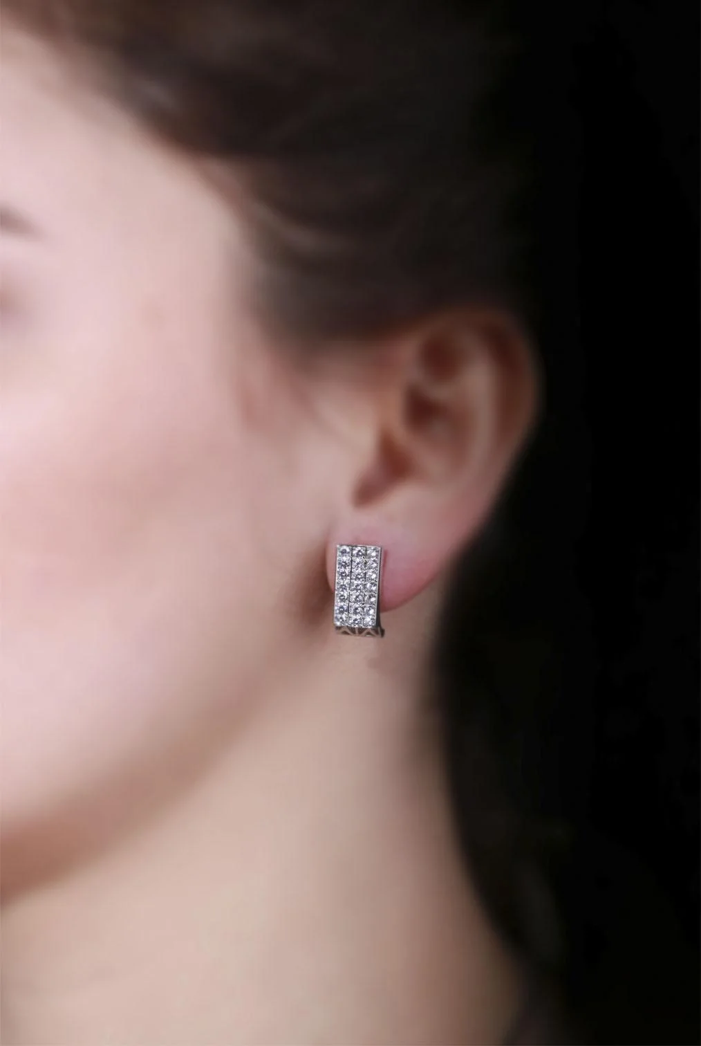 Beyaz Altın Fantazi Küpe