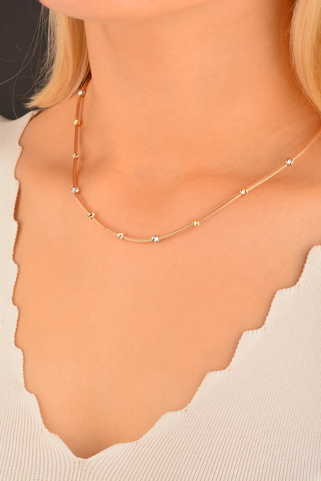 Cebeci 14 Ayar Renkli Dorikalı Rose Altın Kolye