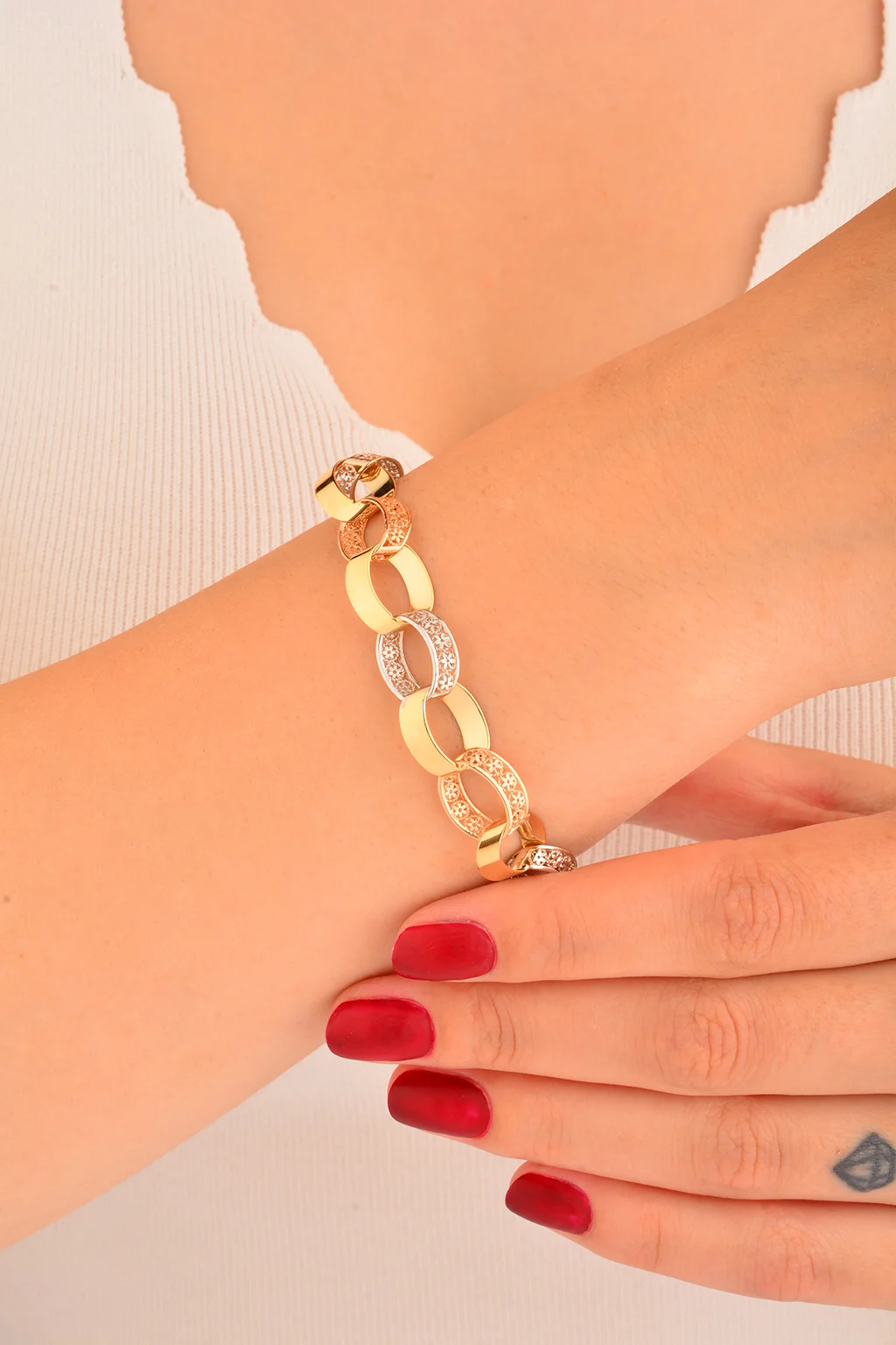 Cebeci 14 Ayar Halkalı Altın Bileklik