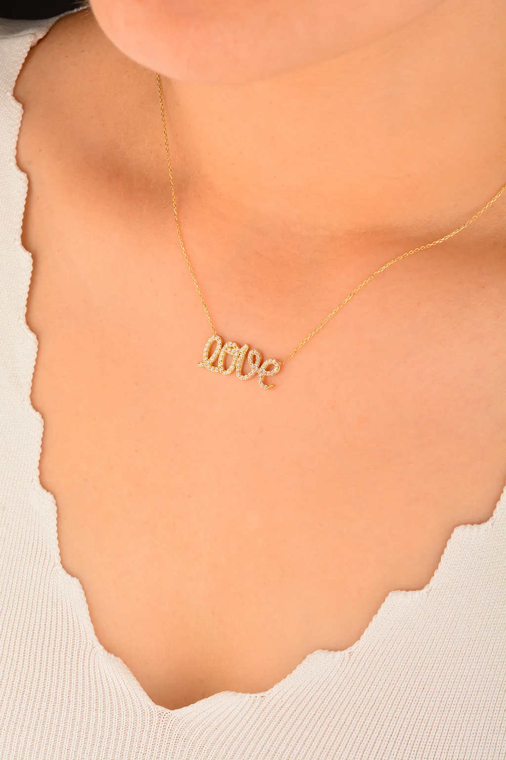 Cebeci 14 Ayar Taşlı Love Altın Kolye