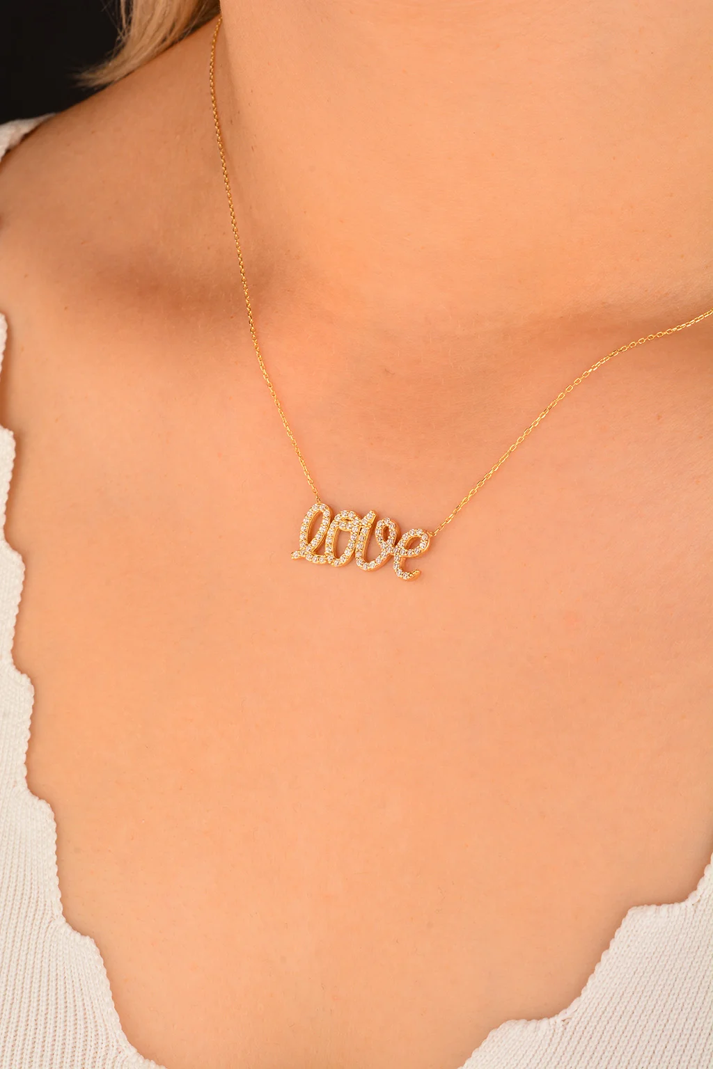 Cebeci 14 Ayar Taşlı Love Altın Kolye