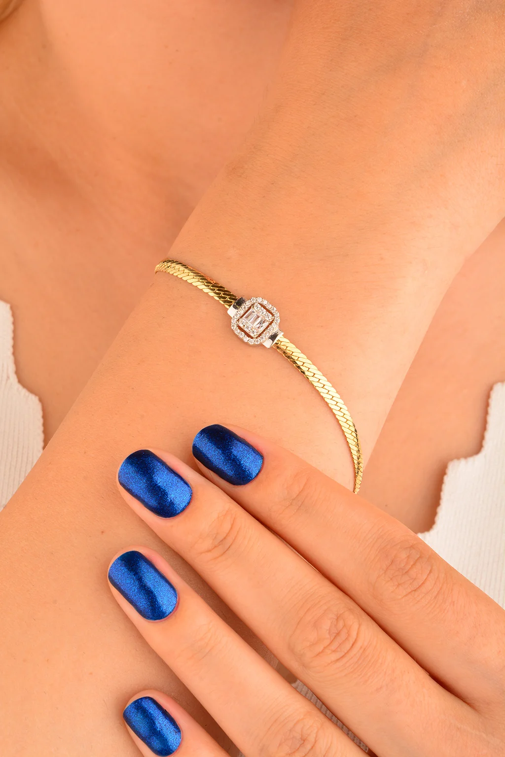 Cebeci 14 Ayar Baget Altın Bileklik