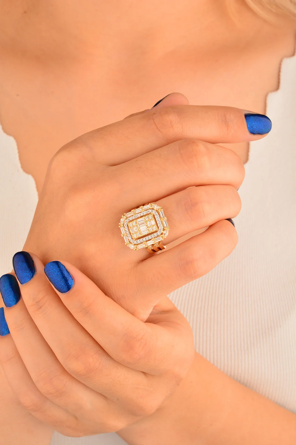 Cebeci 14 Ayar Baget Altın Yüzük