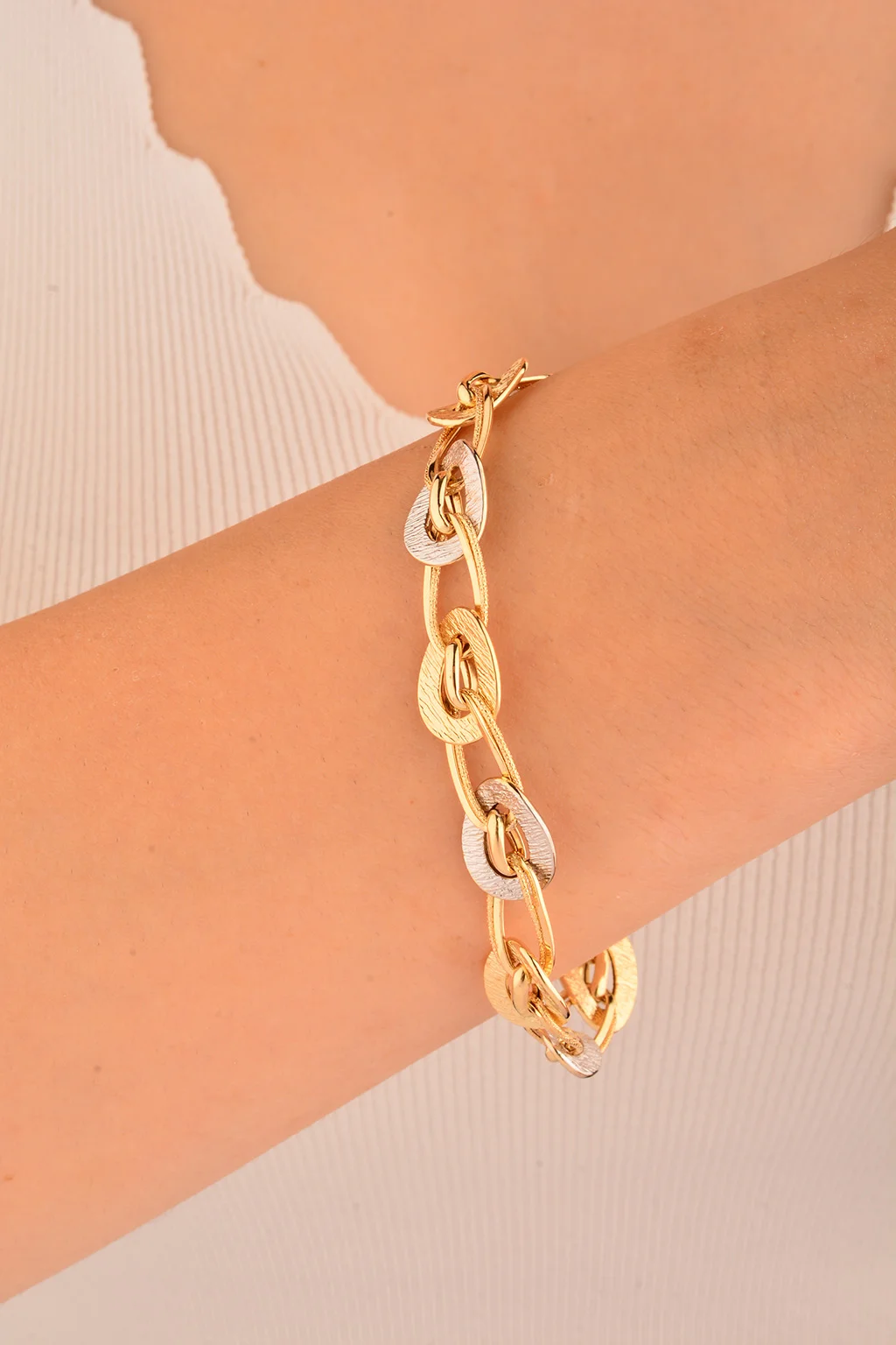 Cebeci 14 Ayar Renkli Altın Bileklik