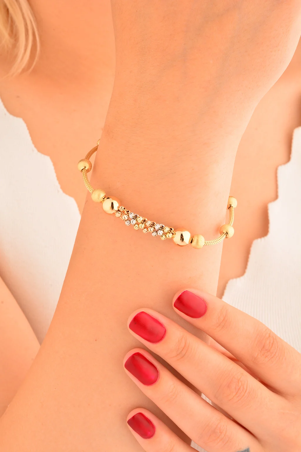 Cebeci 14 Ayar Dorika Altın Bileklik