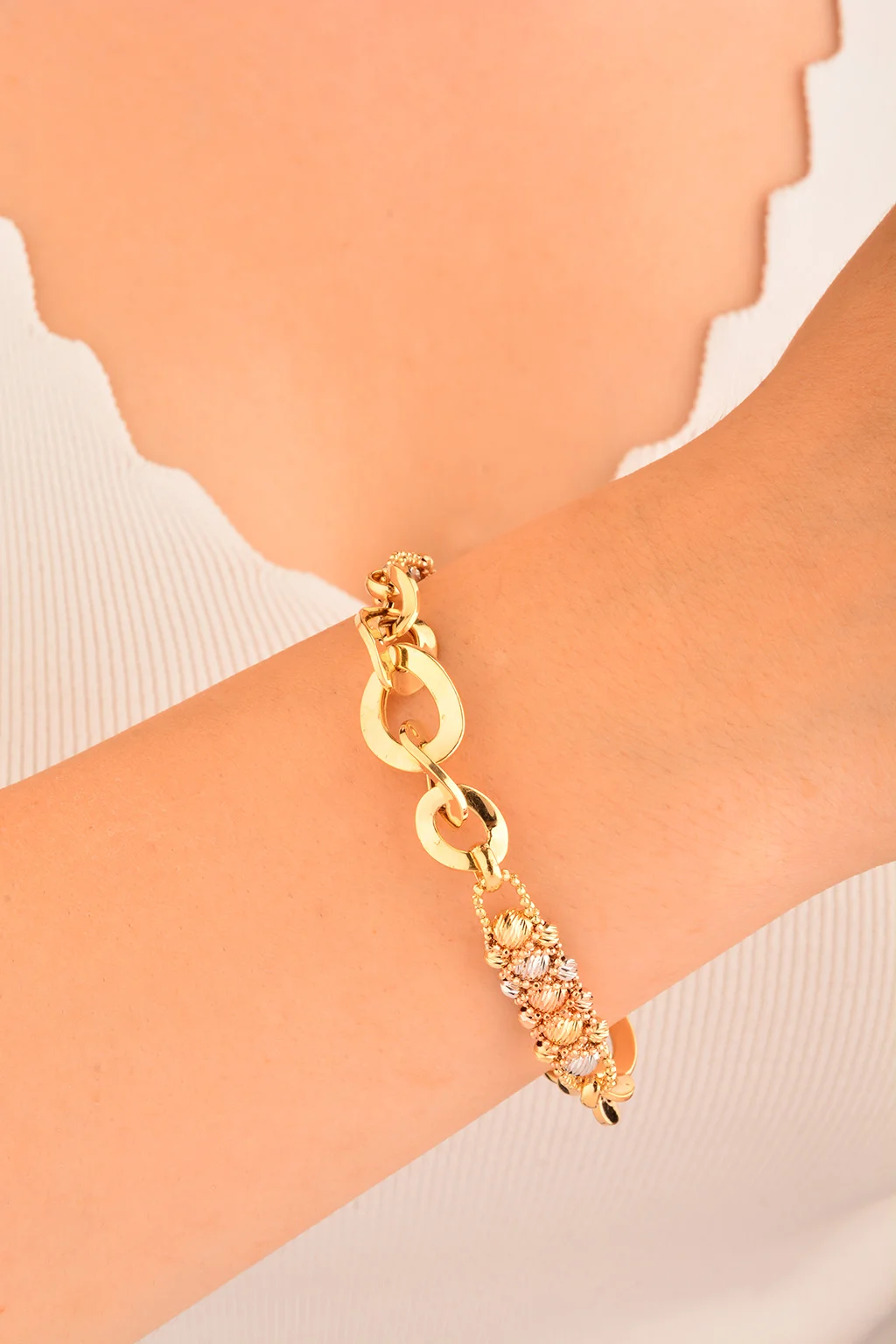 Cebeci 14 Ayar Dorikalı Altın Bileklik