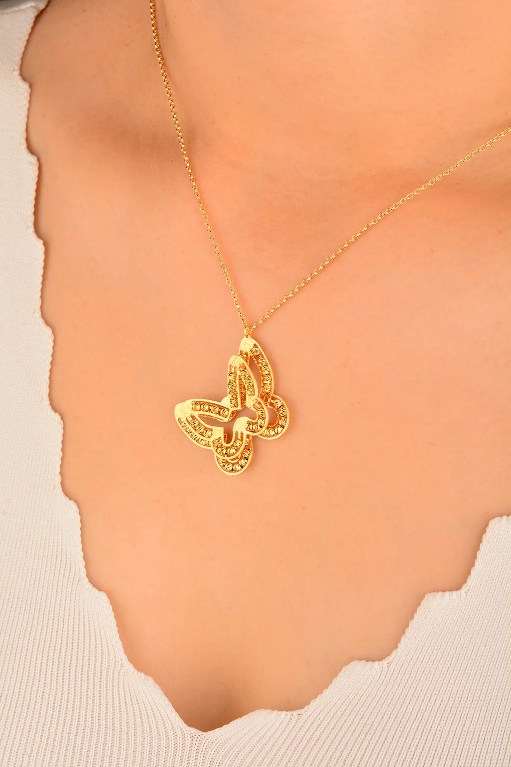 Cebeci 14 Ayar Dorikalı Kelebek Altın Kolye