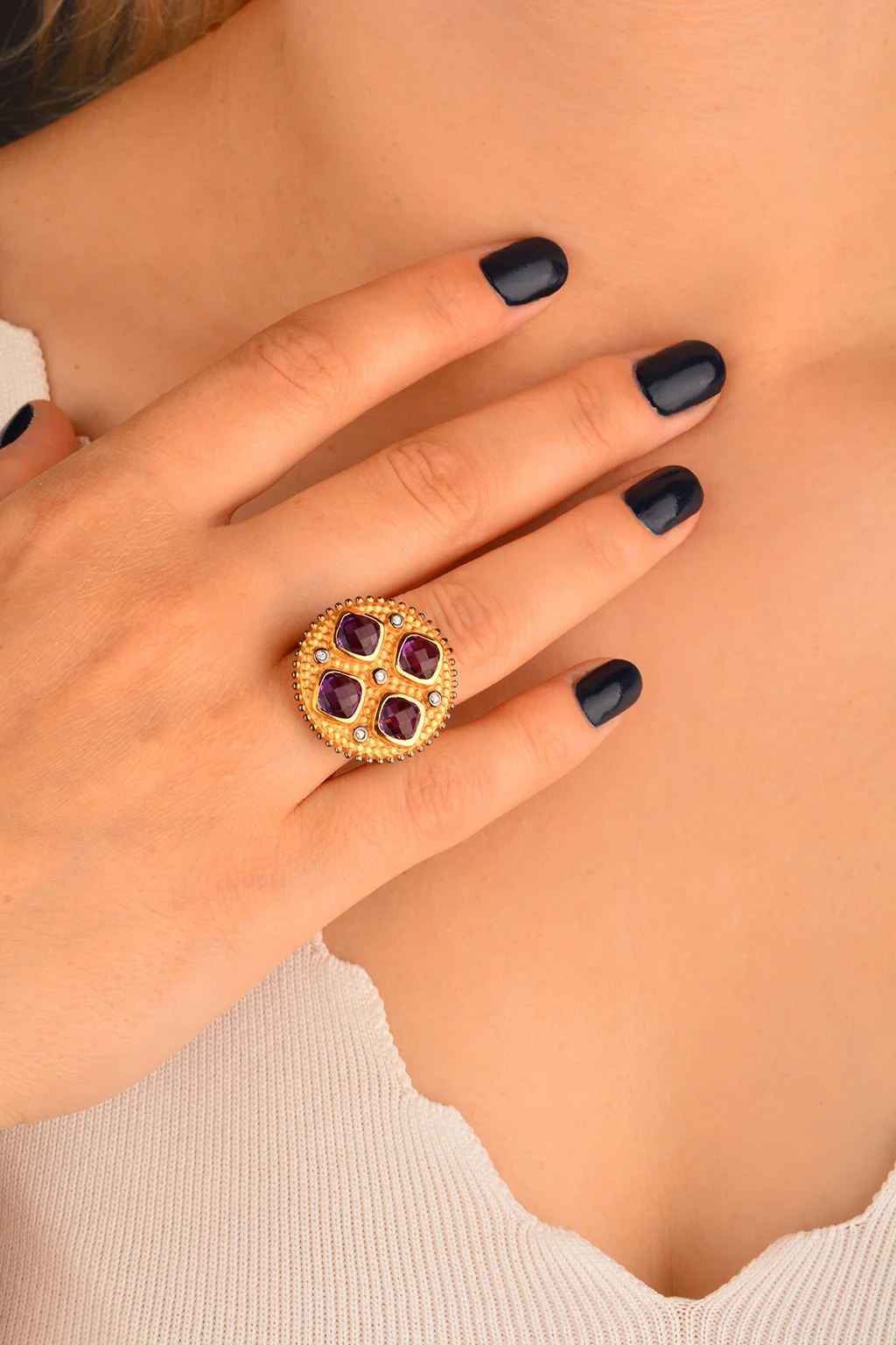 Cebeci 14 Ayar Mor Taşlı Altın Yüzük