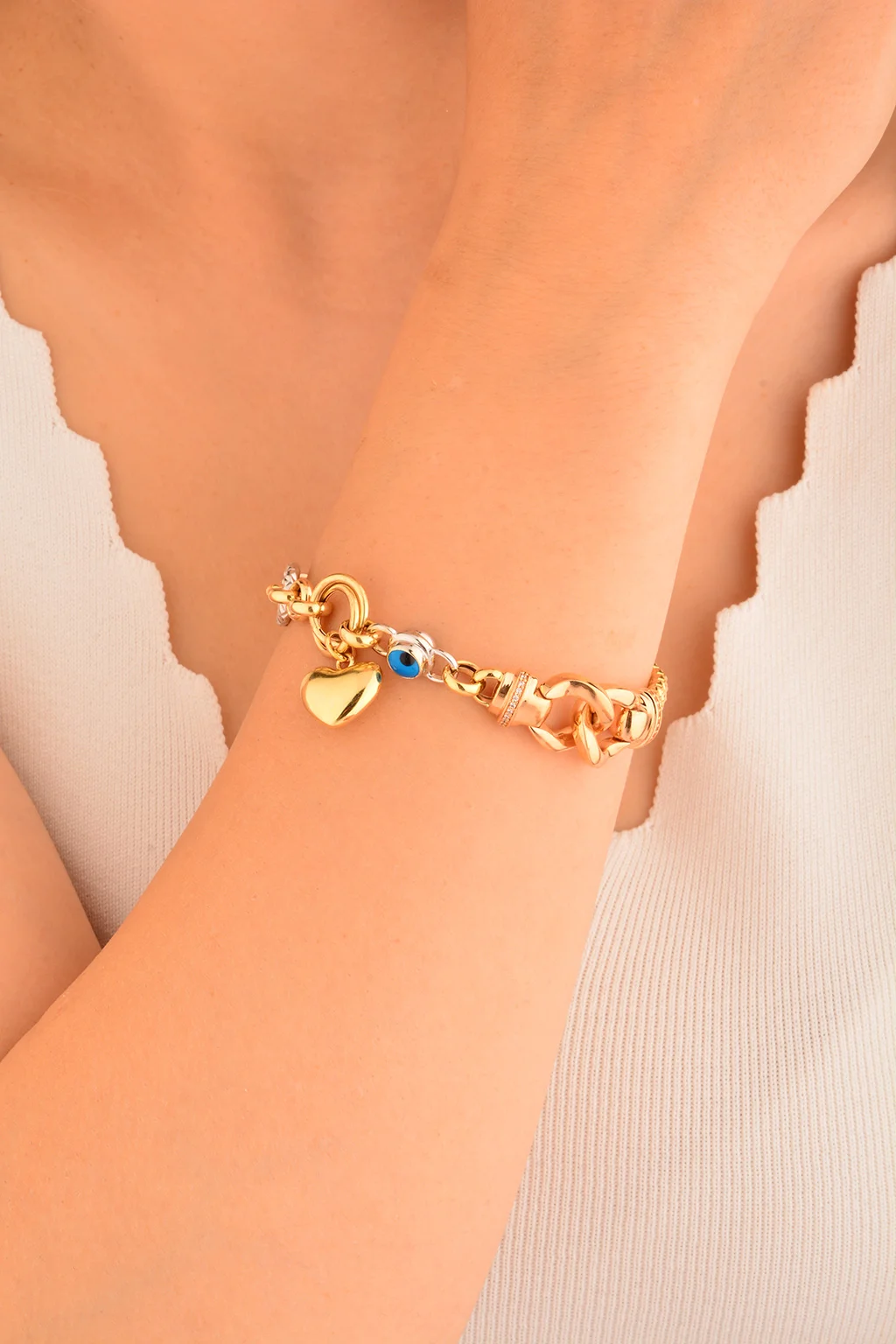 Cebeci 14 Ayar Renkli Kalpli Altın Bileklik