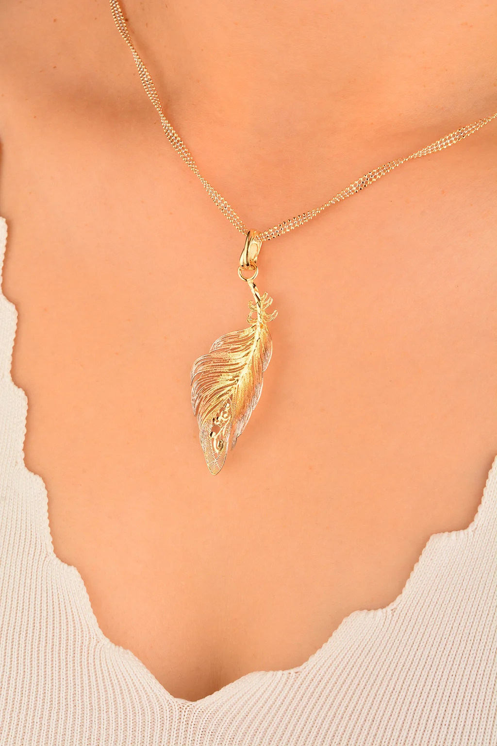 Cebeci 14 Ayar Renkli Yaprak Altın Kolye