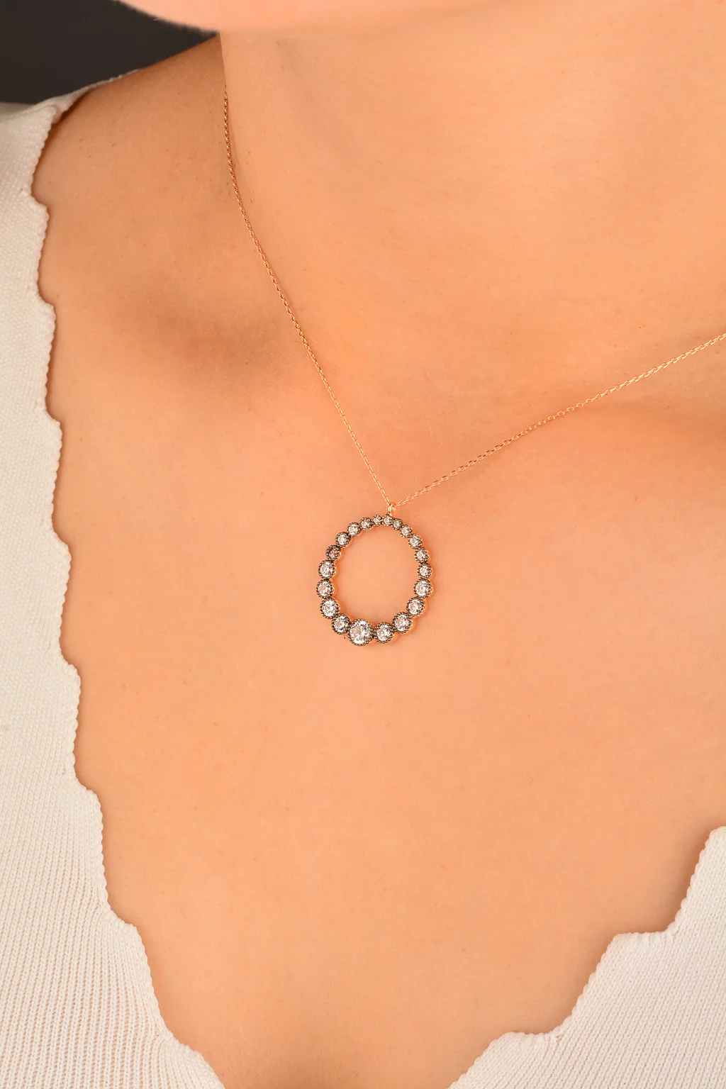 Cebeci 14 Ayar Rose Çember Altın Kolye