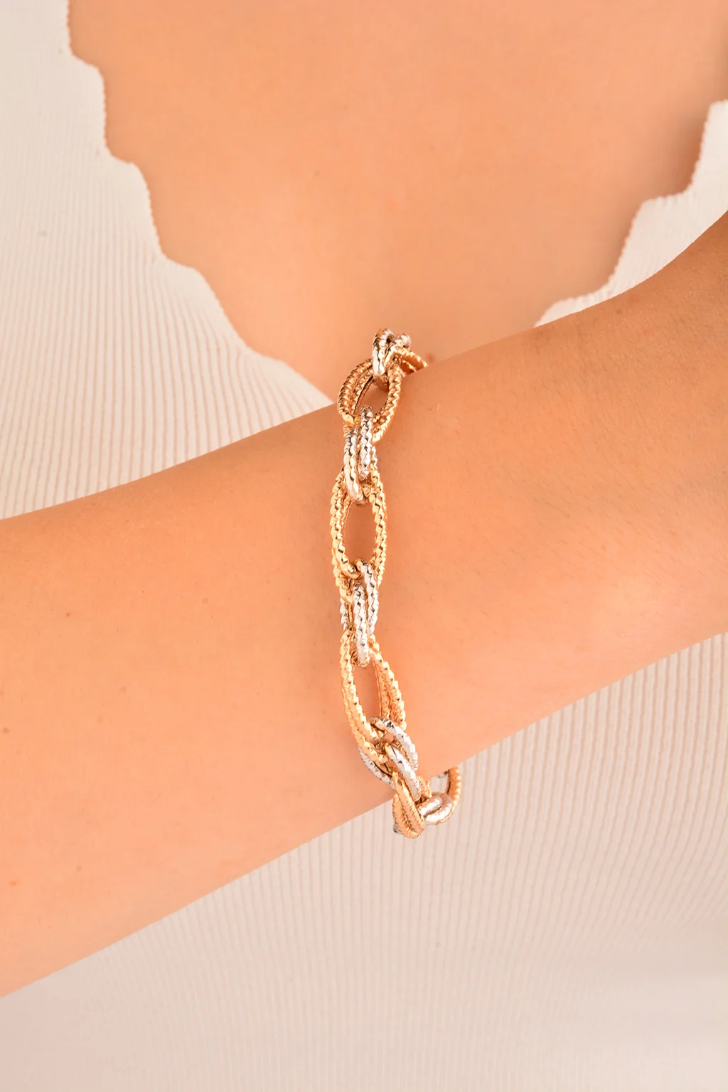 Cebeci 14 Ayar Rose İtalyan Halkalı Altın Bileklik