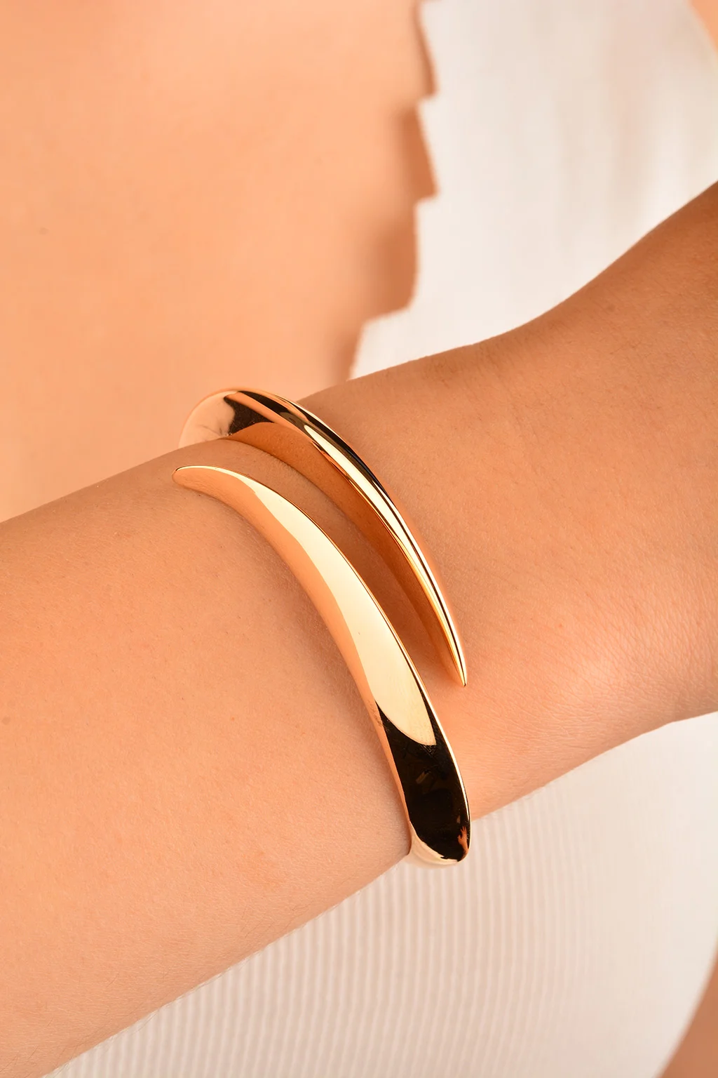 Cebeci 14 Ayar Rose Kelepçe Altın Bilezik