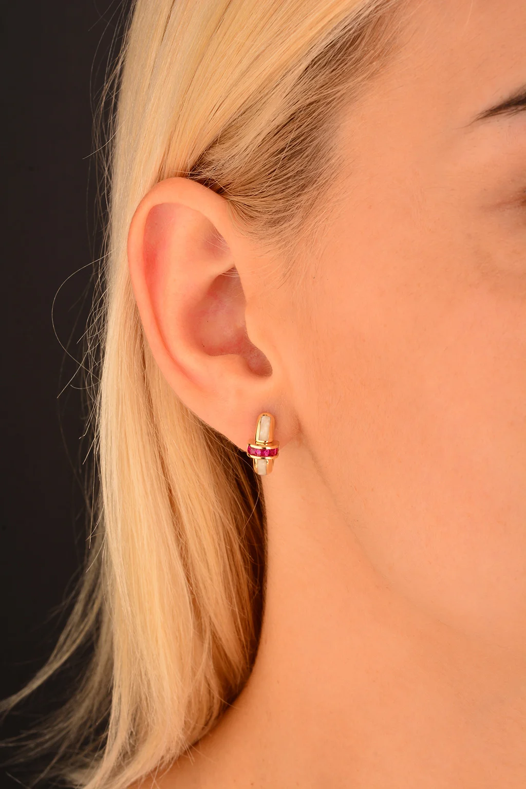 Cebeci 14 Ayar Pembe Taşlı Altın Küpe