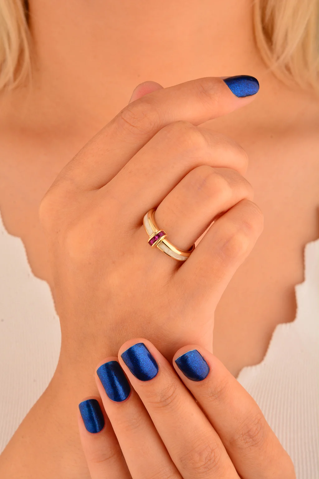 Cebeci 14 Ayar Pembe Taşlı Altın Yüzük