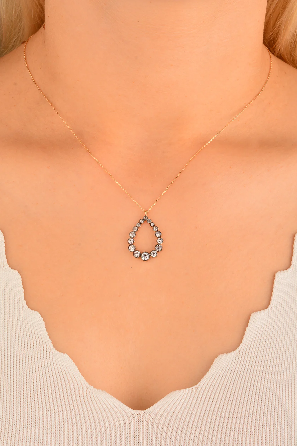 Cebeci 14 Ayar Su Damlası Rose Altın Kolye