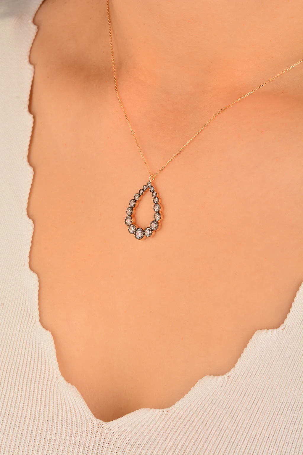 Cebeci 14 Ayar Su Damlası Rose Altın Kolye