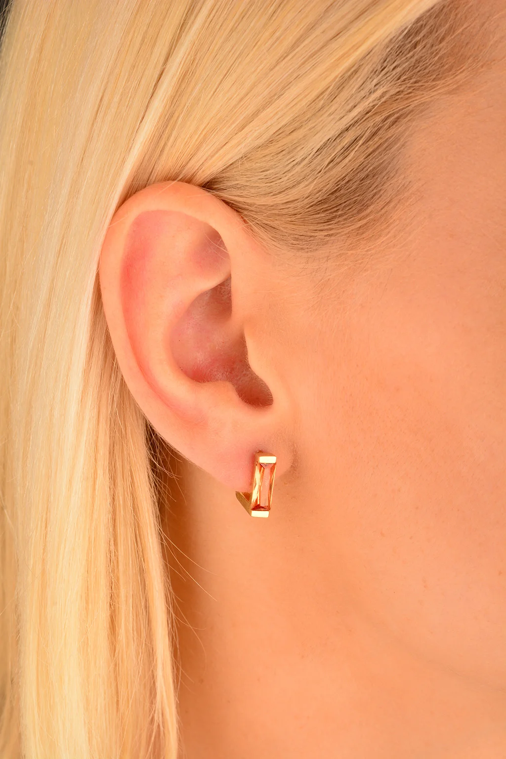 Cebeci 14 Ayar Taşlı Altın Küpe