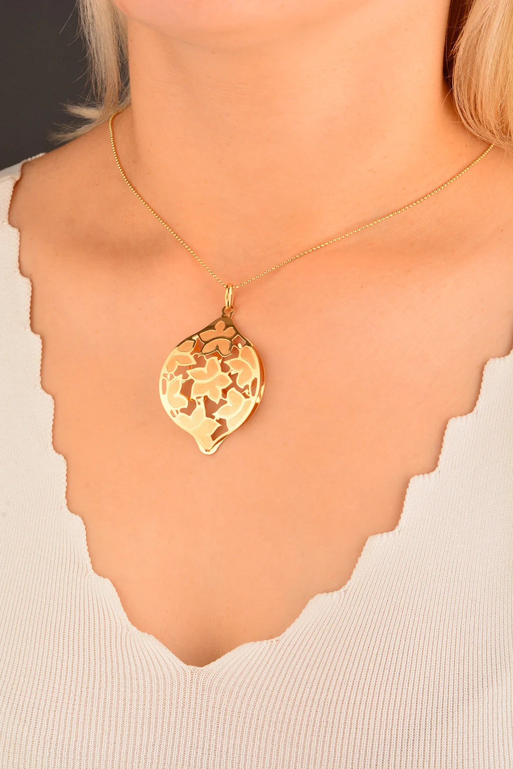 Cebeci 14 Ayar Yaprak Altın Kolye Ucu