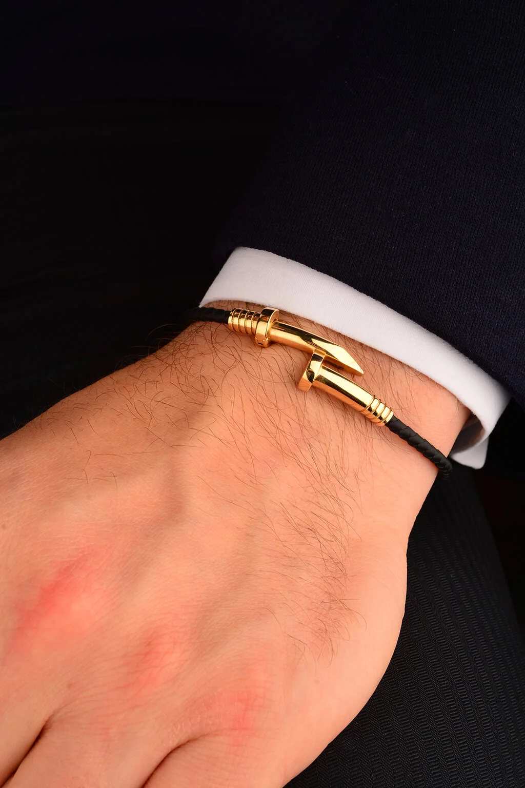 Cebeci 14 Ayar Çivi Model İpli Altın Bileklik