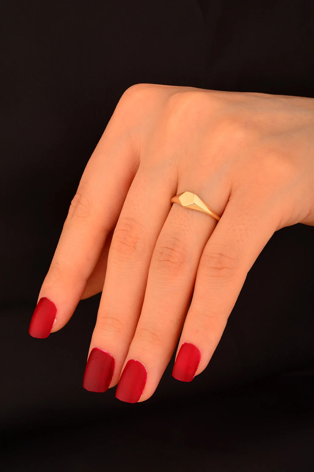 Düz Beşgen Altın Yüzük