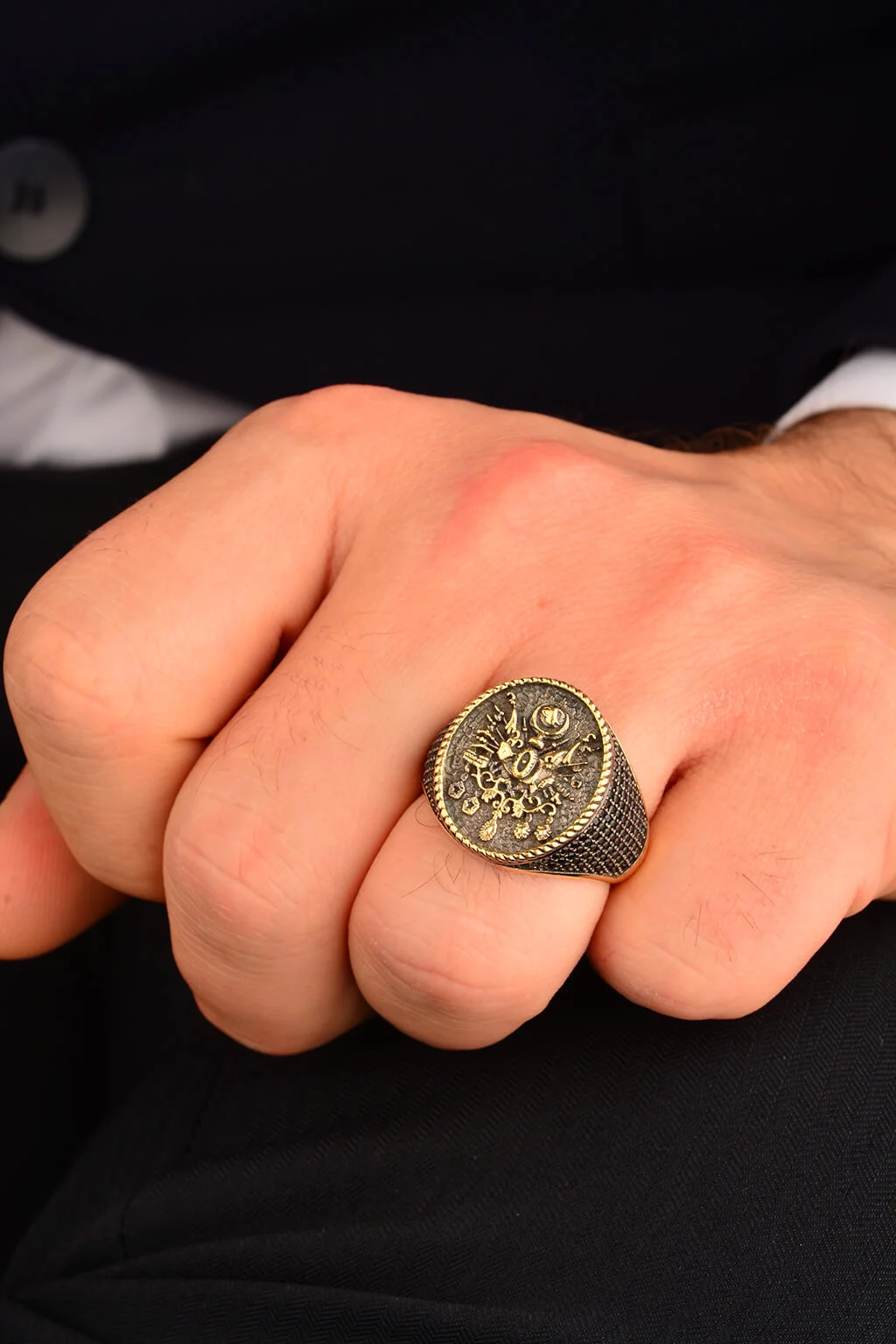 Cebeci 14 Ayar Erkek Siyah Taşlı  Altın Yüzük