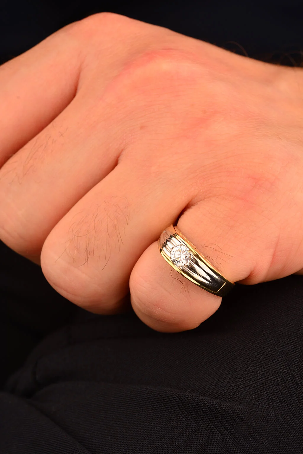 Erkek Taşlı Altın Yüzük