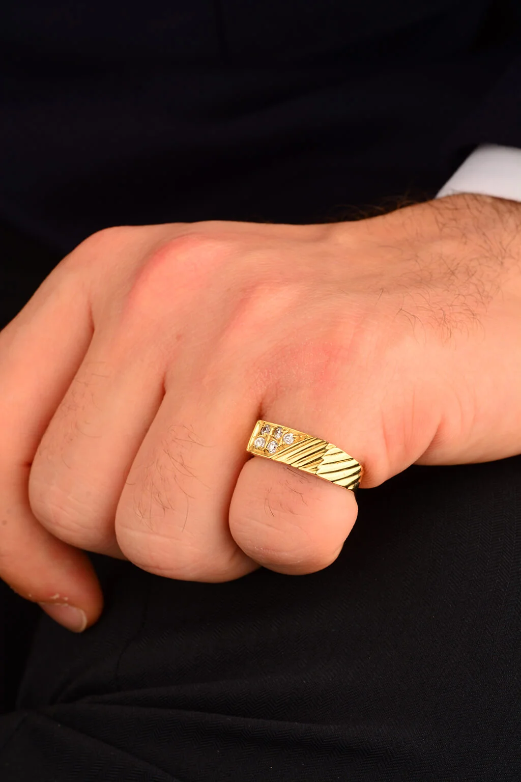 Erkek Taşlı Altın Yüzük