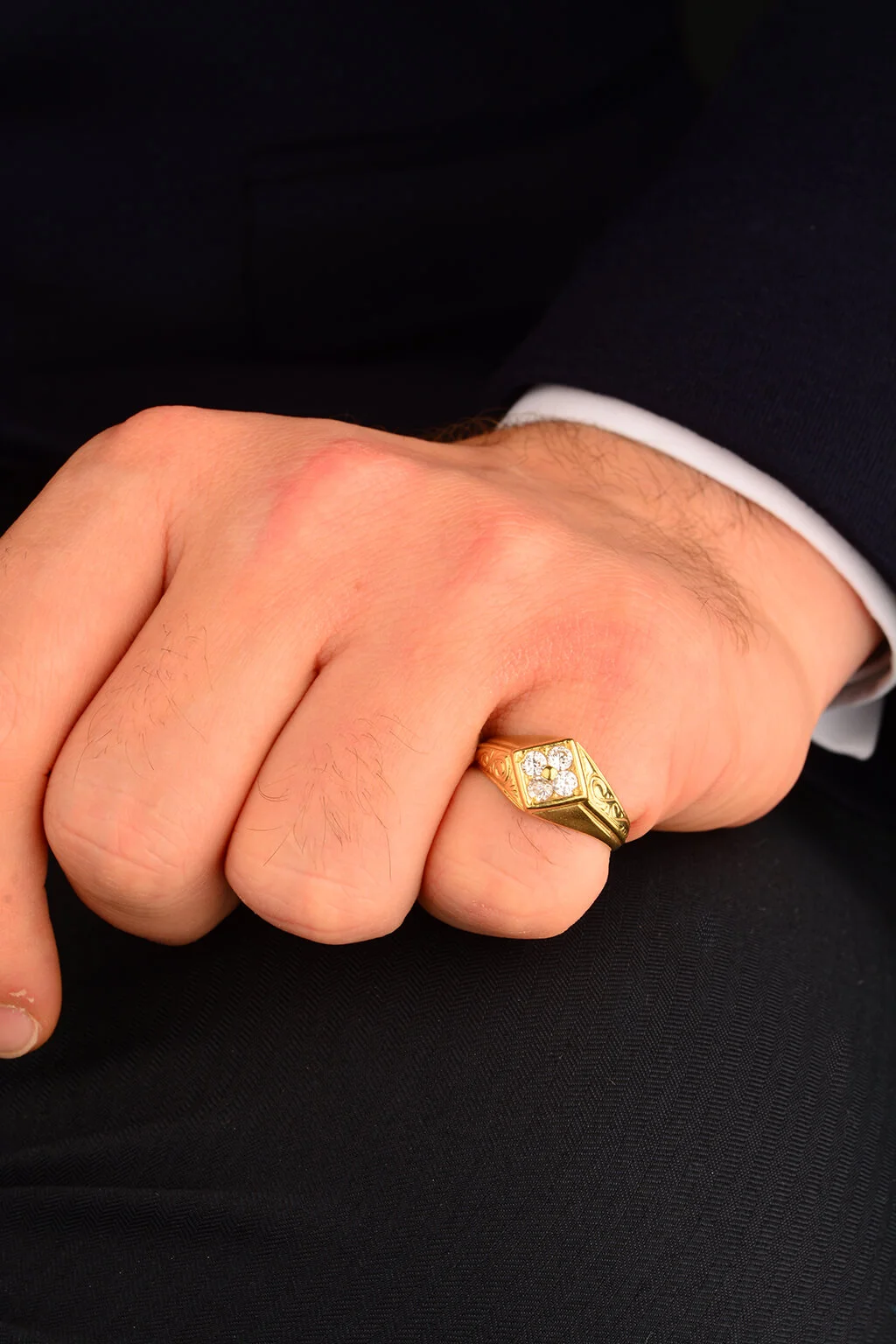 Erkek Taşlı Altın Yüzük