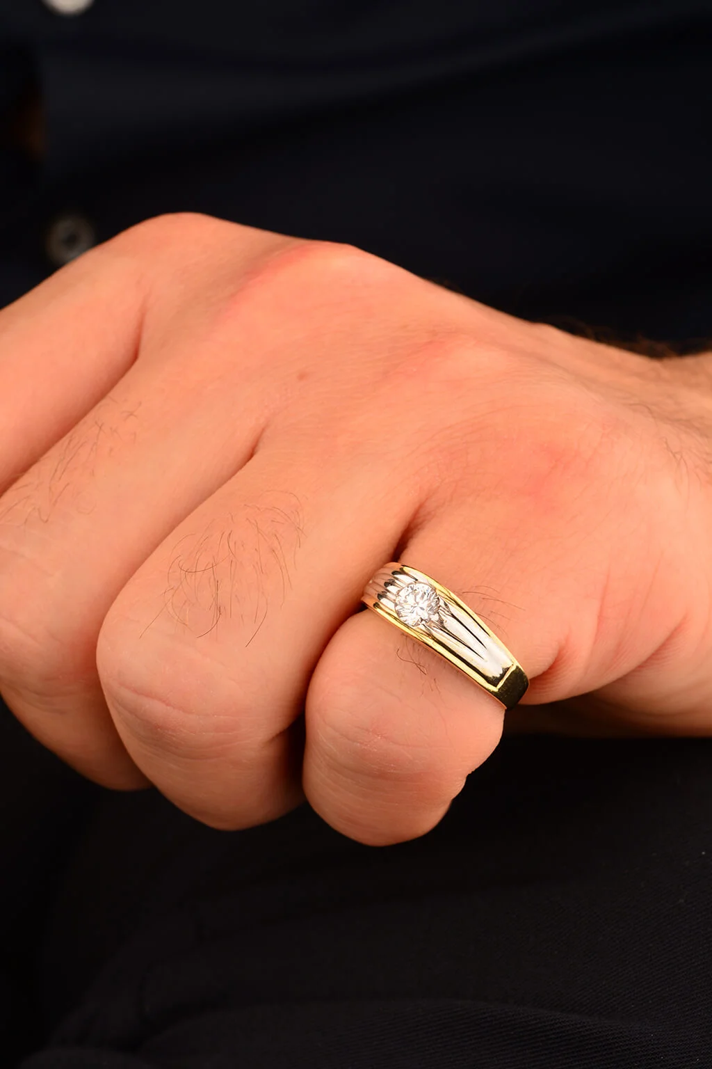 Erkek Taşlı Altın Yüzük