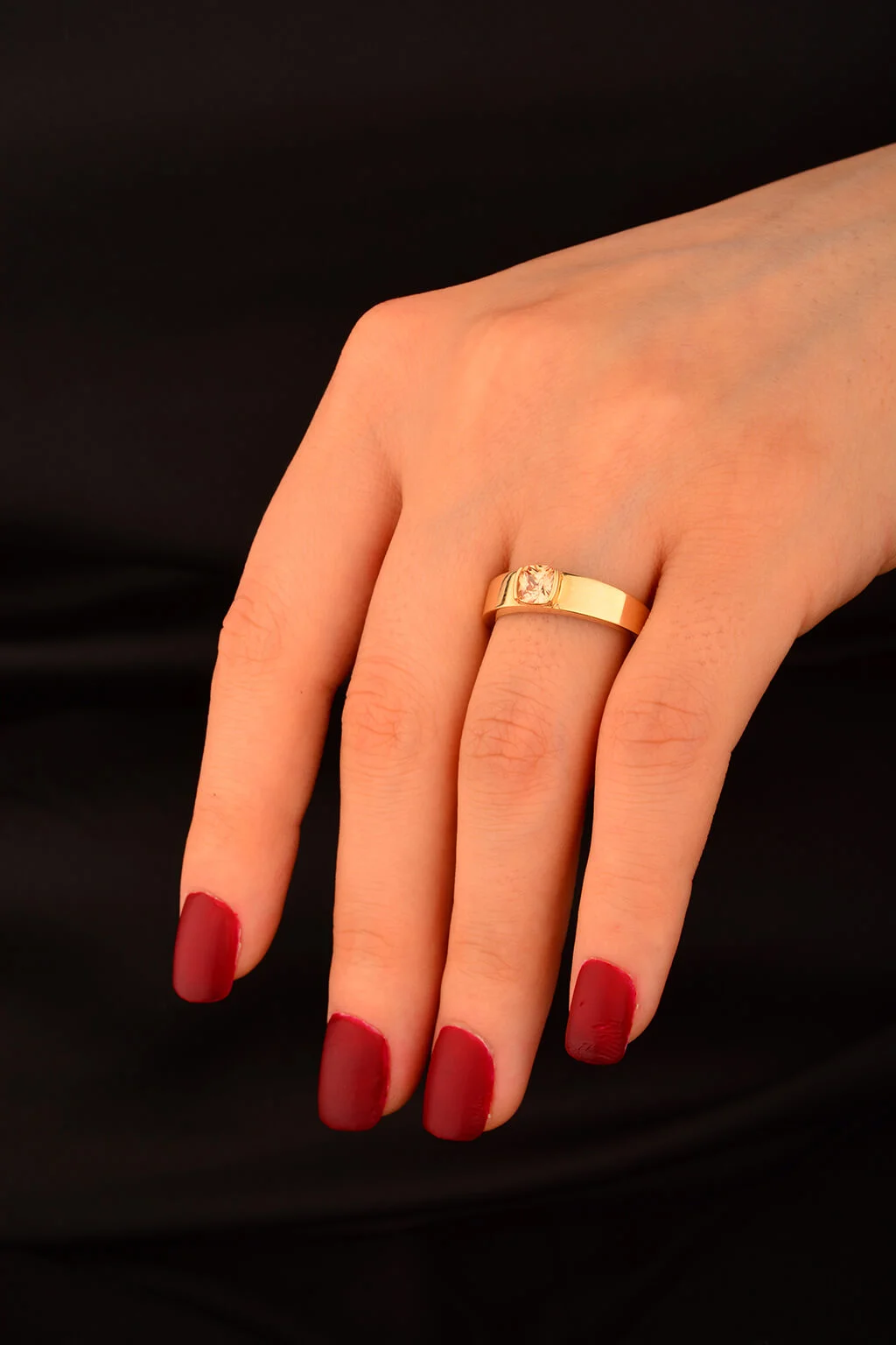 Cebeci 14 Ayar Kahve Taşlı Altın Yüzük