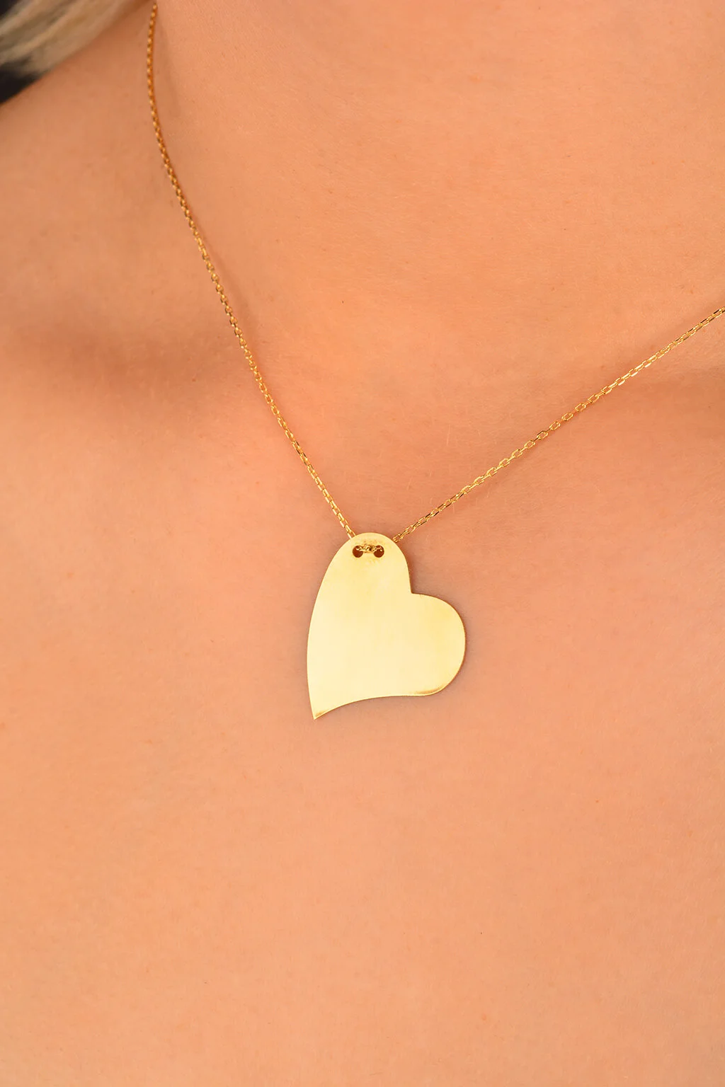 Cebeci 14 Ayar Kalp Altın Kolye