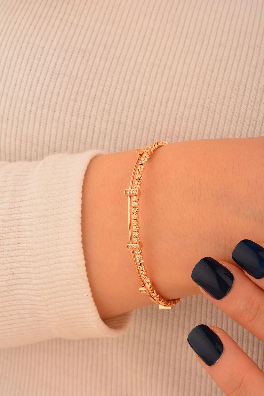 Cebeci 14 Ayar Rose Kelepçe Altın Bileklik