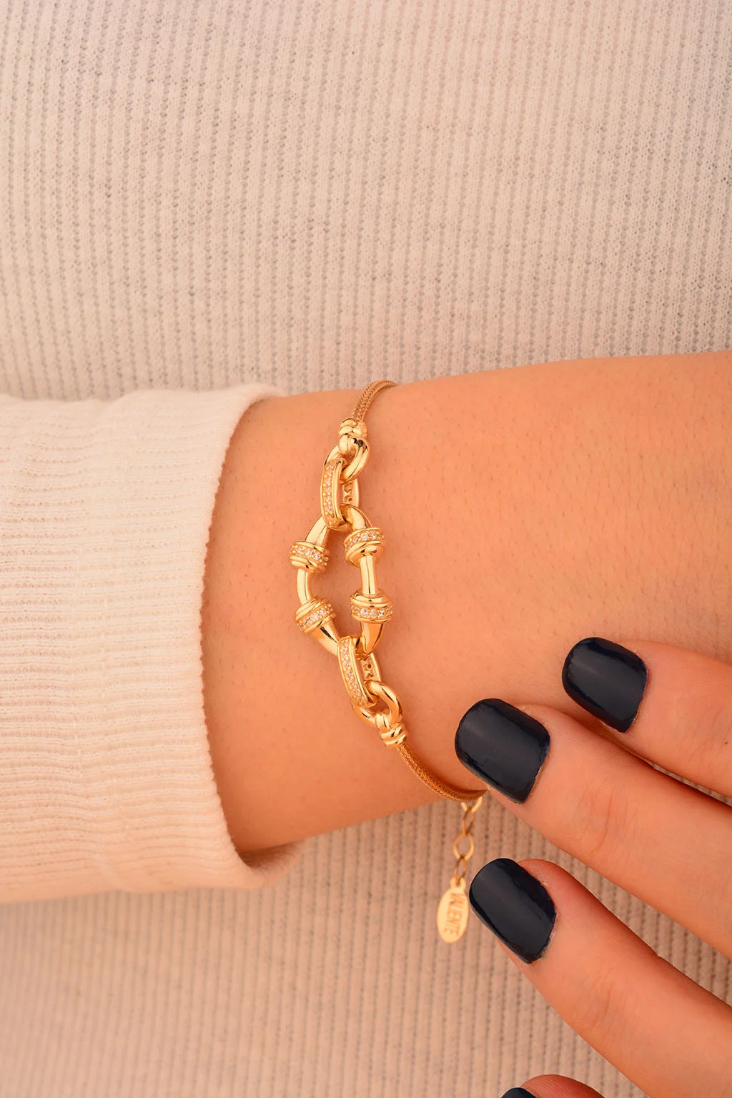 Cebeci 14 Ayar Taşlı Altın Bileklik