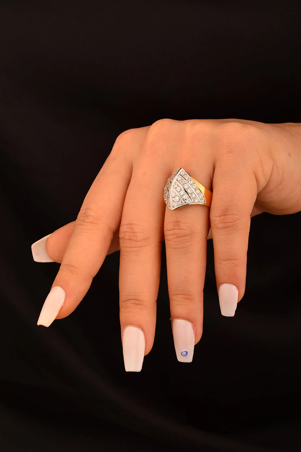 Taşlı Anne Altın Yüzük