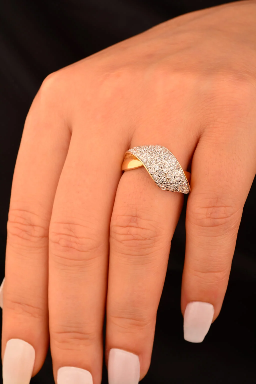 Taşlı Anne Yüzüğü