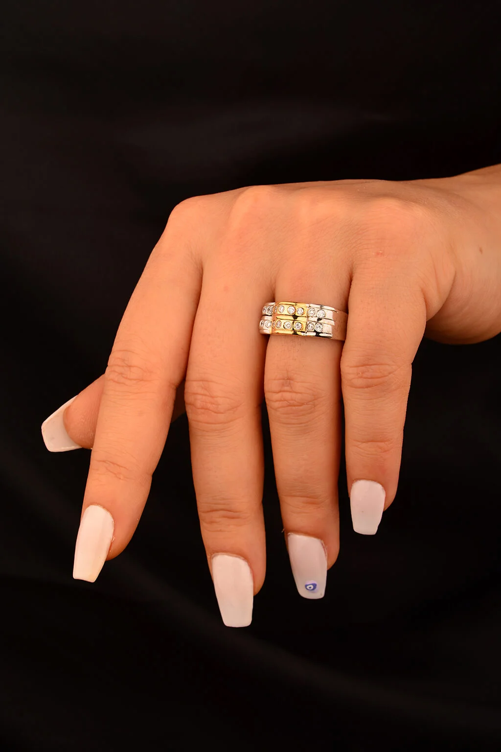 Taşlı Beyaz Altın Anne Yüzüğü