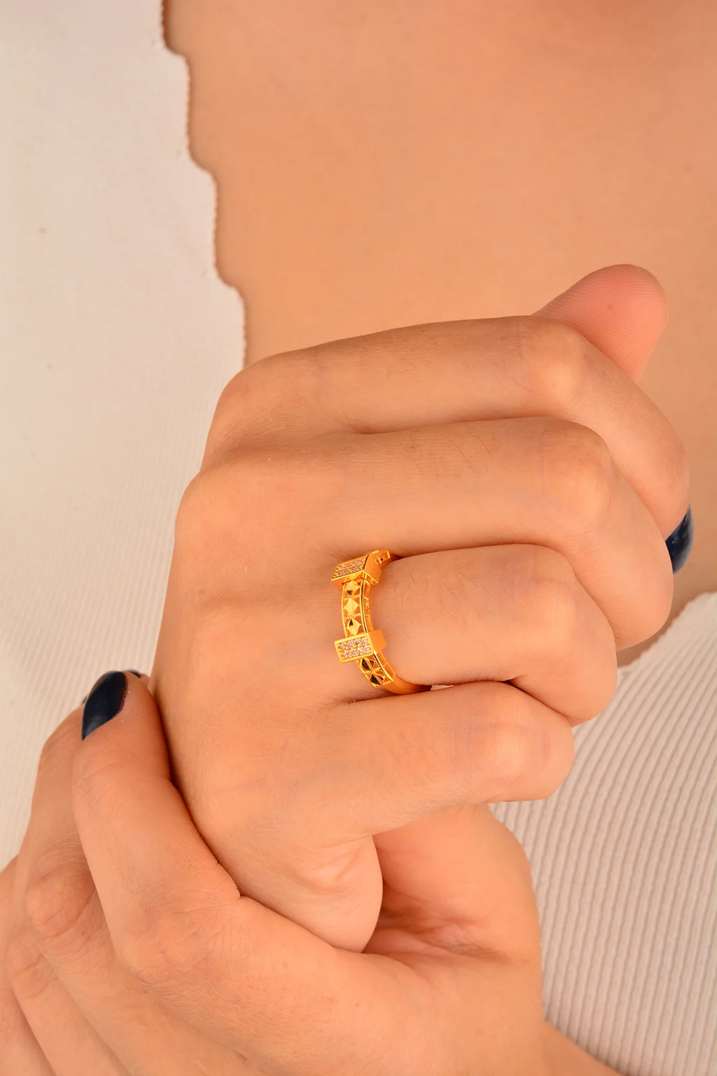 Cebeci 22 Ayar Taşlı Kemer Altın Yüzük