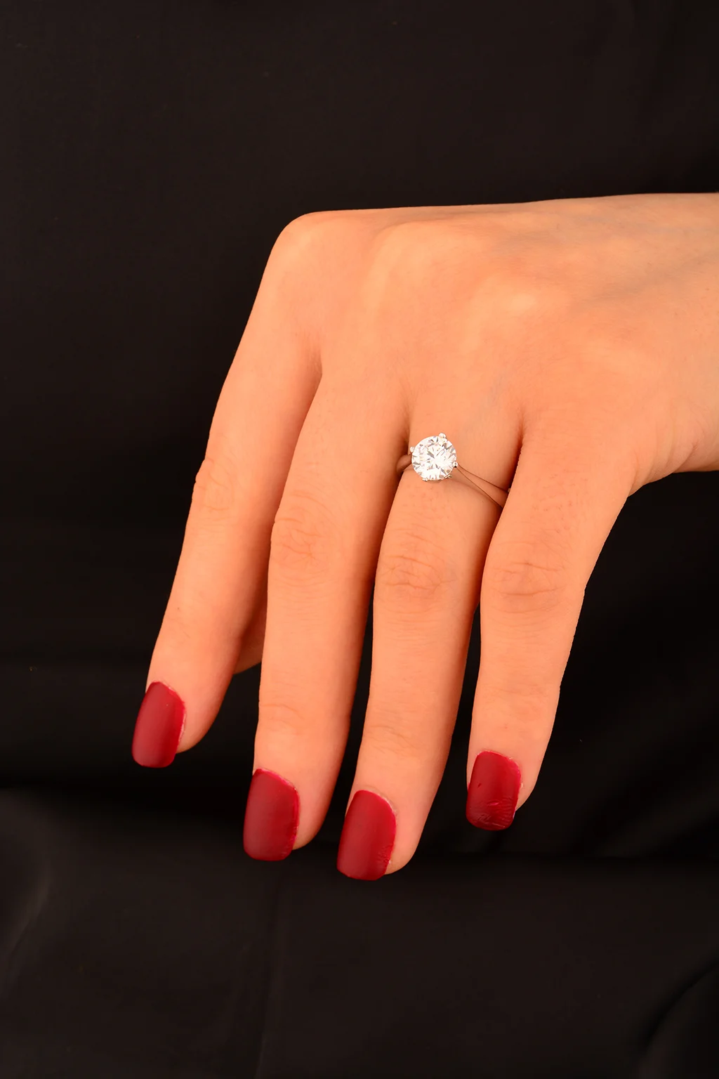 Tek Taş Altın Yüzük