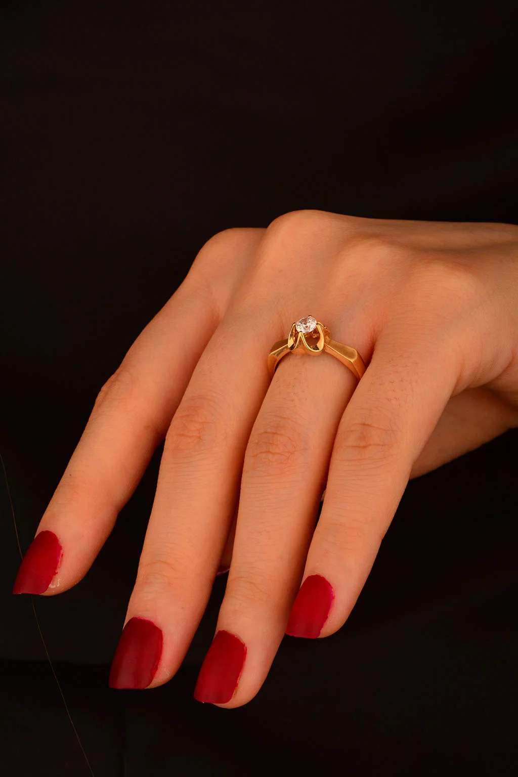 Tek Taş Altın Yüzük