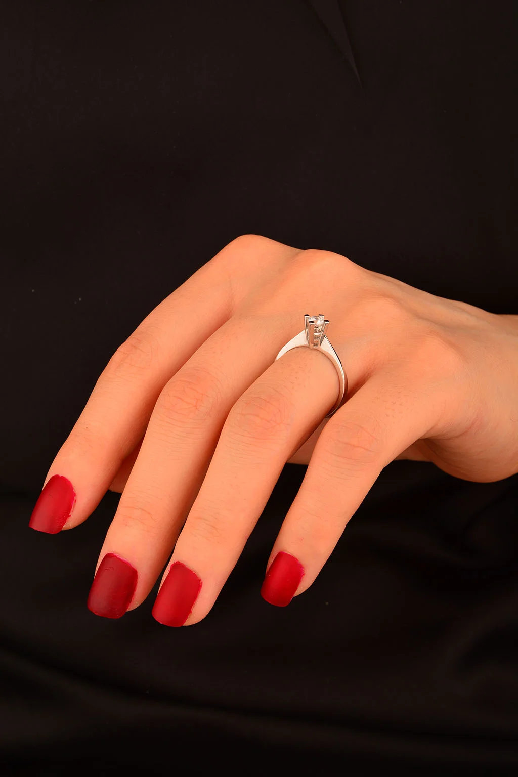 Cebeci 14 Ayar Tek Taş Altın Yüzük