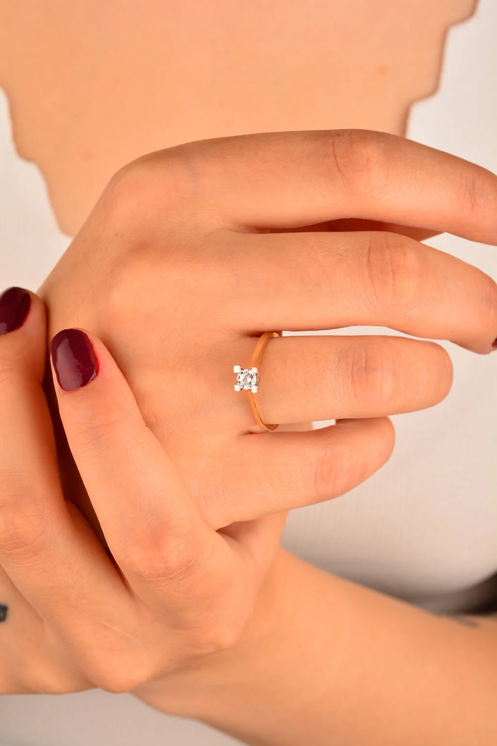 Cebeci 14 Ayar Tek Taşlı Altın Yüzük