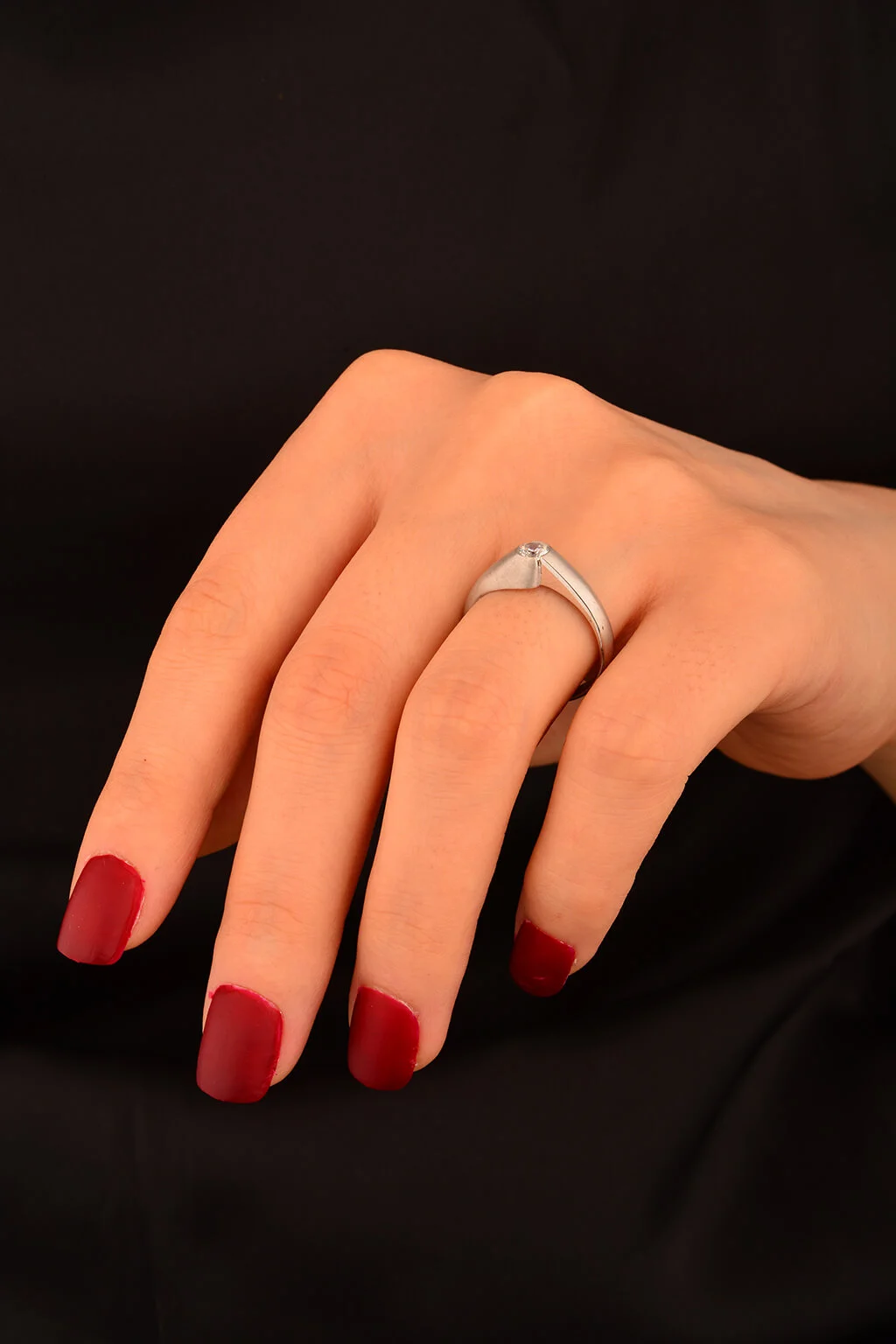 Tek Taş Altın Yüzük