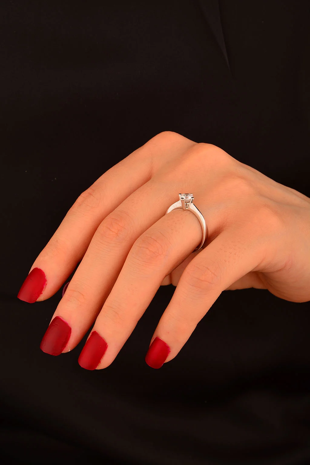 Tek Taş Altın Yüzük