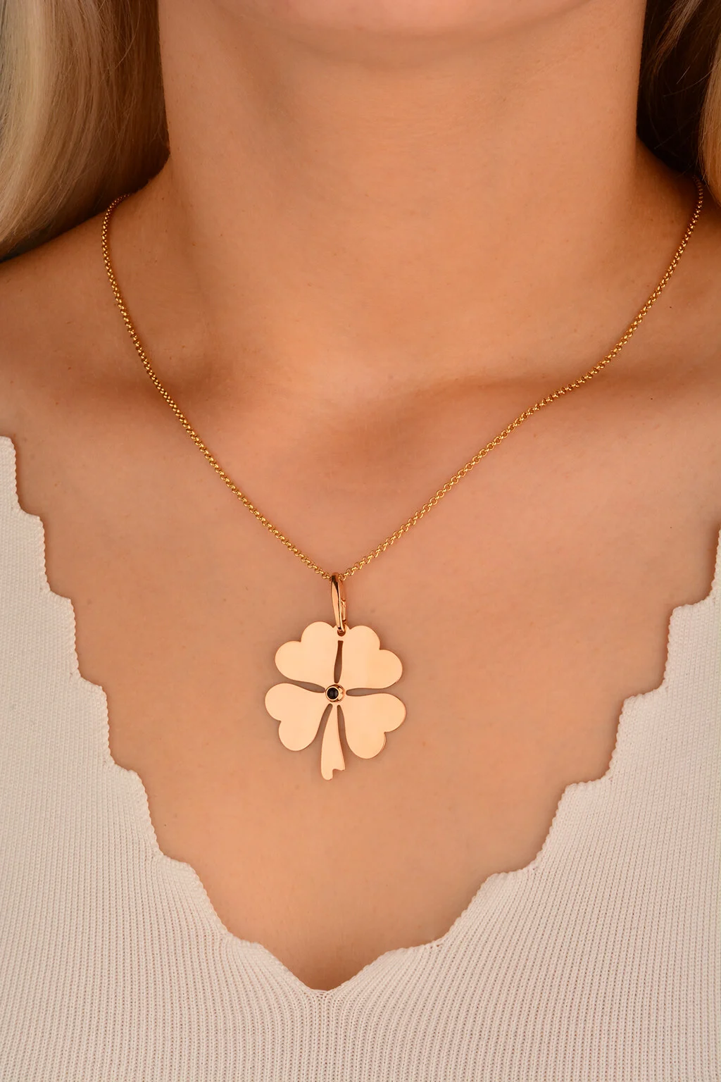 Cebeci 14 Ayar Yonca Altın Kolye