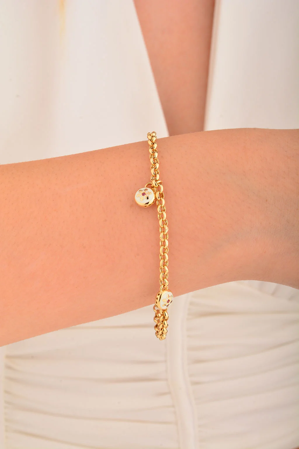 Cebeci 14 Ayar Beyaz Kartanesi Altın Bileklik