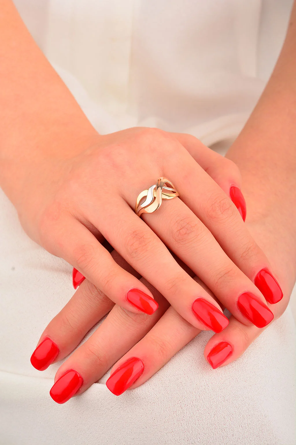 Cebeci 14 Ayar Renkli Sarmal Altın Yüzük