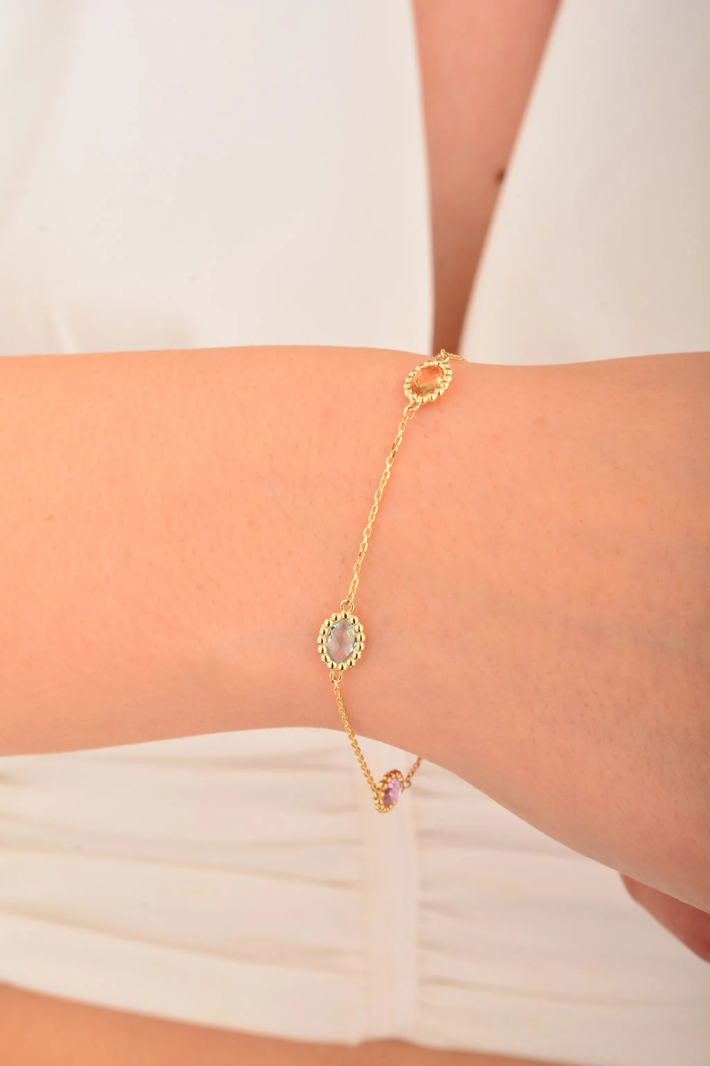 Cebeci 14 Ayar Renkli Taşlı Altın Bileklik