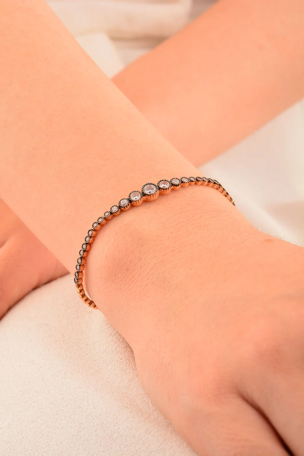 Cebeci 14 Ayar Su Yolu Rose Altın Bileklik